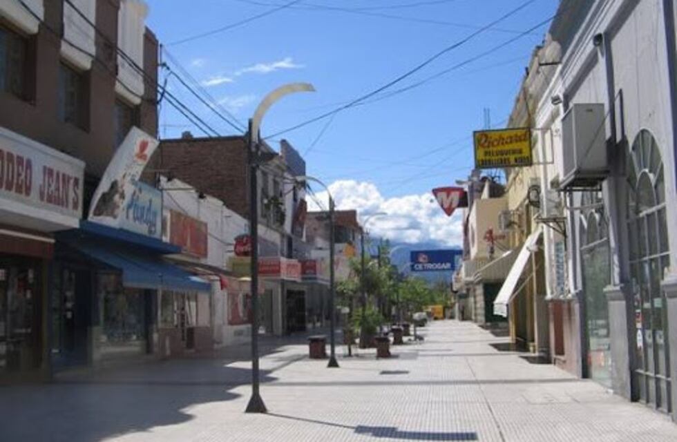 El Gobierno prohíbe a las casas de electrodomésticos y tarjetas de crédito abrir para el cobro de cuotas