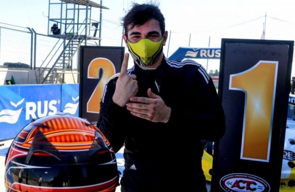 El paranaense Agustín Martínez  triunfó en el TC Mouras en el autódromo de San Nicolás