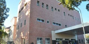 El chico de 14 años tuvo que ser trasladado de urgencia al Hospital de Niños\u002E