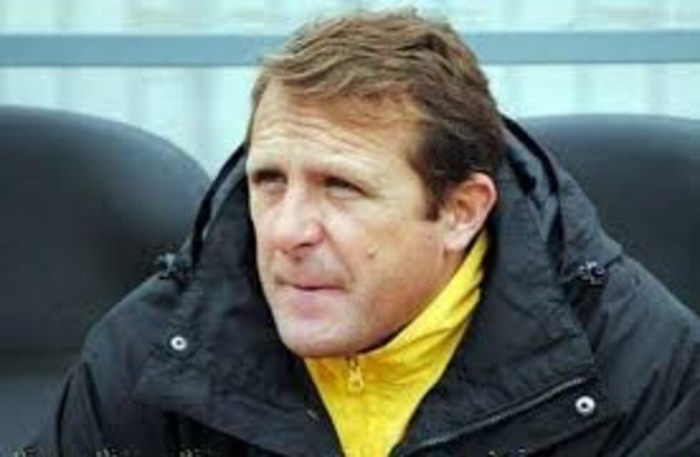 Talleres oficializó la llegada de Diego Torrente como entrenador de la Reserva
