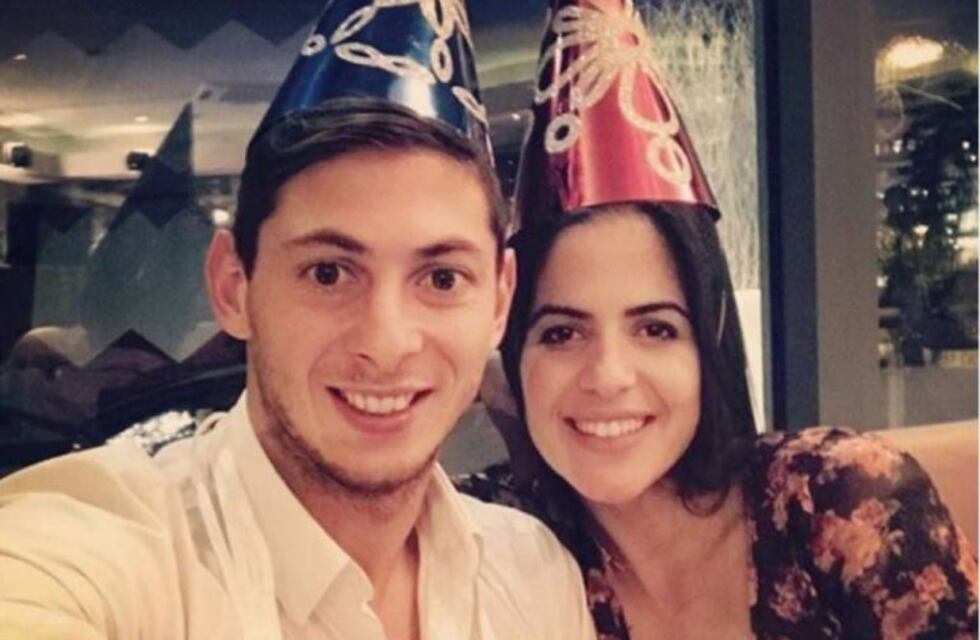 La novia de Sala se hizo un conmovedor tatuaje en su memoria: "Para siempre Emi"