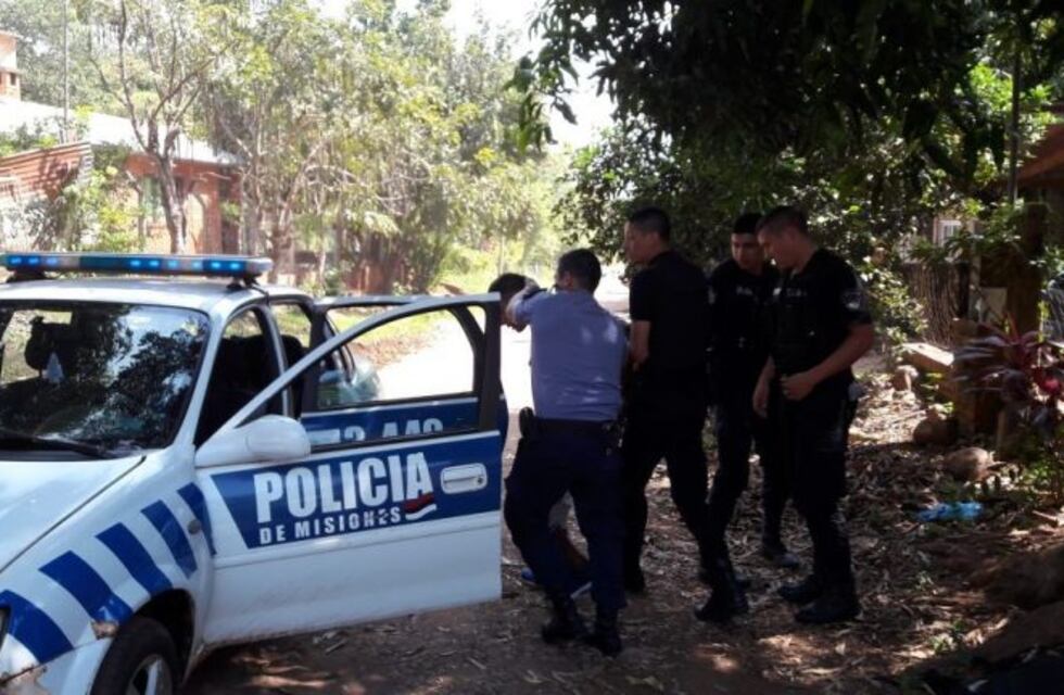 La Policía realizó allanamientos por robos con armas en Eldorado