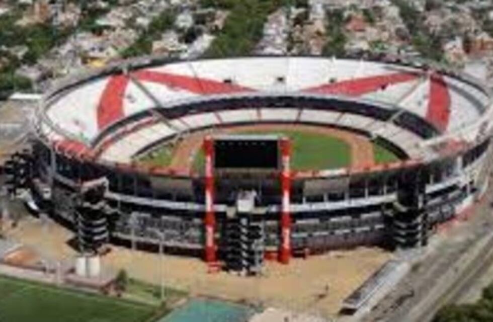 Evacuaron el Monumental por una amenaza de bomba