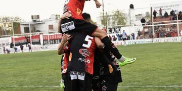 Sporting 2 - Rosario 0 \u002E (Foto Néstor Franchi)