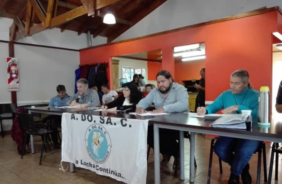 Docentes rechazaron el 25% y van al paro este viernes