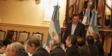 Valdés volvió a reunirse con su gabinete\u002E (@gustavovaldesok)