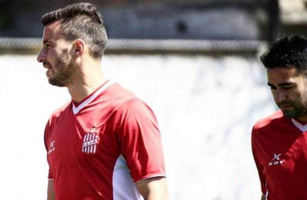 San Martín armará una nueva delantera para recibir a Racing