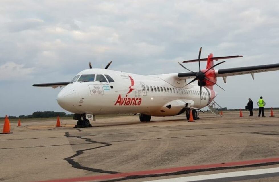 El norte y el sur, conectados: crónica del vuelo inaugural entre Rosario y Reconquista