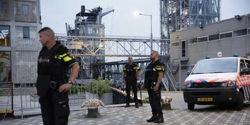 Holanda: Cancelaron un recital en Rotterdam por la presencia de una camioneta con garrafas de gas