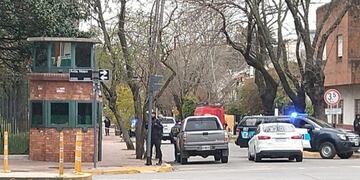 Operativo en la Quinta de Olivos\u002E (Foto de archivo/@julianamado)