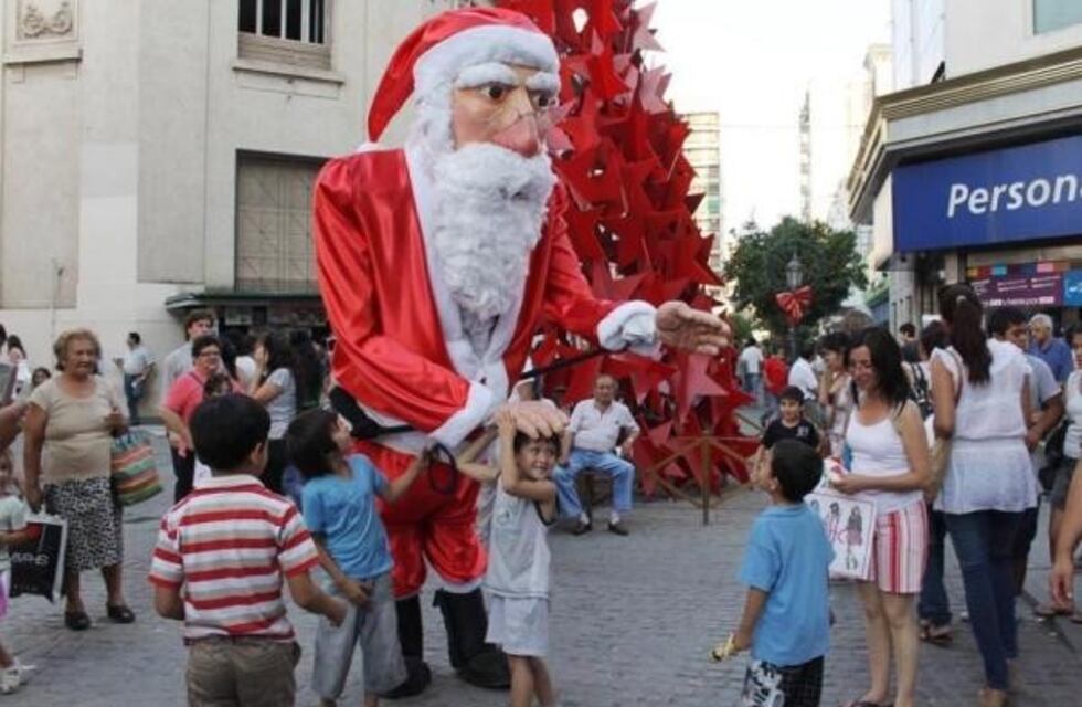 El Sindicato de Empleados y Obreros de Comercio niega que vayan a trabajar el domingo 23