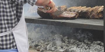 La comida a las brasas fue la que más se encareció desde septiembre de 2017\u002E (Foto: Clarín)