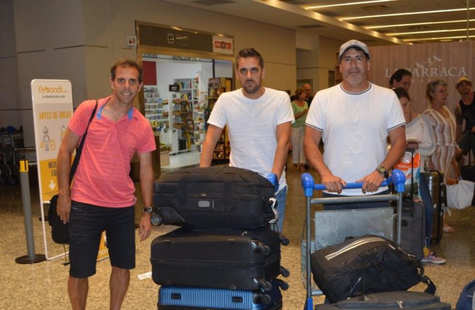 El Negro Gómez llegó a Mendoza y esta tarde será presentado en Godoy Cruz