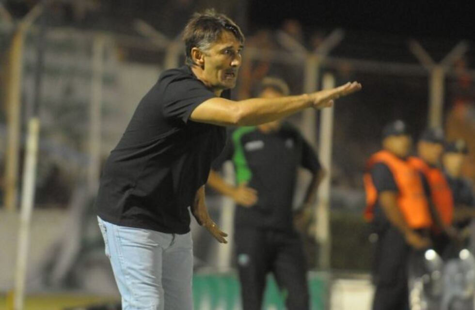 El "Pajaro" Domizzi seguirá dirigiendo a Sportivo Belgrano