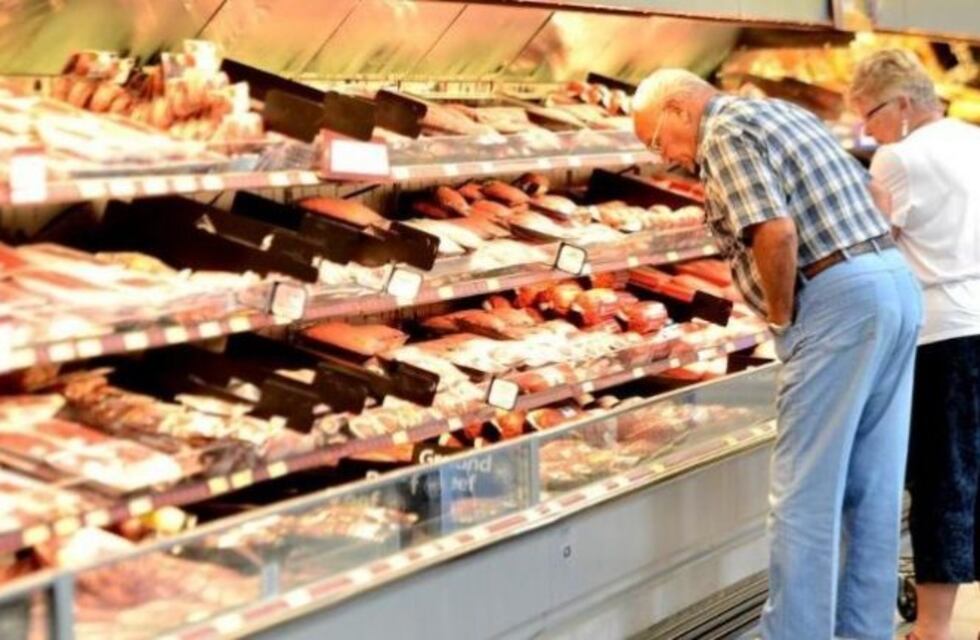 Una familia rosarina necesitó en julio más de 32 mil pesos para acceder a la canasta básica