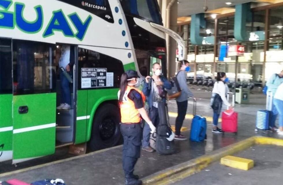 Ya están en sus destinos algunos turistas que estaban varados en Iguazú