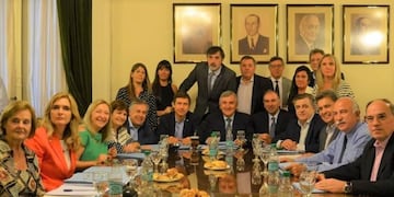 Senadores de Juntos por el Cambio, con Gerardo Morales