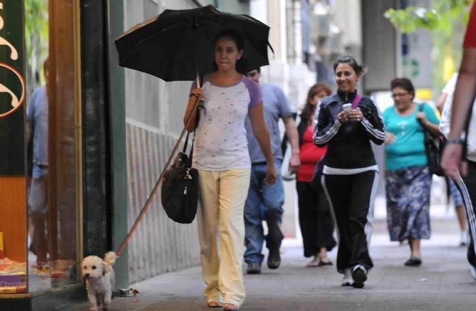 El tiempo en Rosario: la lluvia se instala este viernes y anticipa un finde muy frío