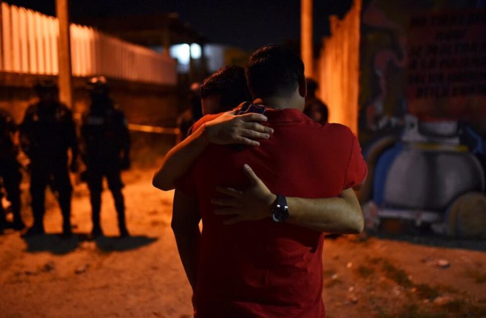 Violencia en México: un grupo armado entró a los tiros a una fiesta y mató a 13 personas