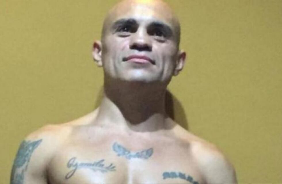 A los 42 años, la "Hiena" Barrios vuelve al boxeo