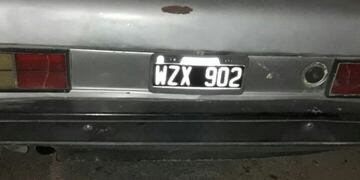 Auto con armas en San Juan