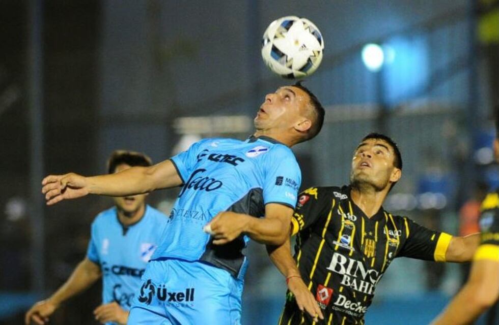 Olimpo y Temperley repartieron puntos y se complicaron aún más en los promedios