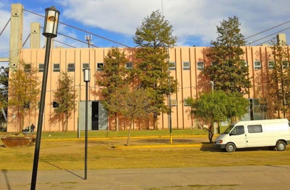 El Polideportivo Menem será un hospital de campaña con 200 camas