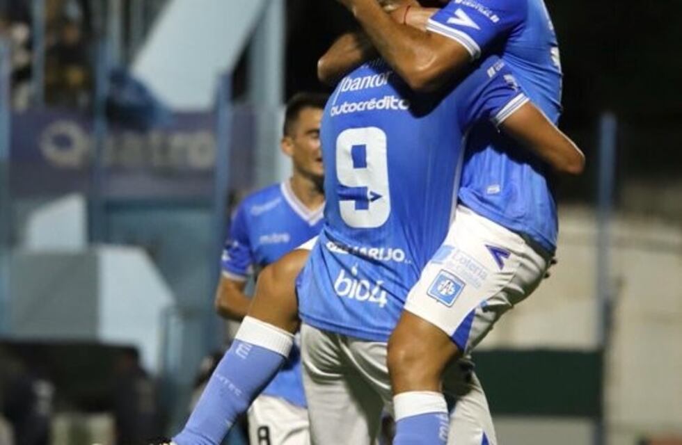Estudiantes, con Ortigoza, le ganó a Platense y recuperó la punta en la Primera Nacional