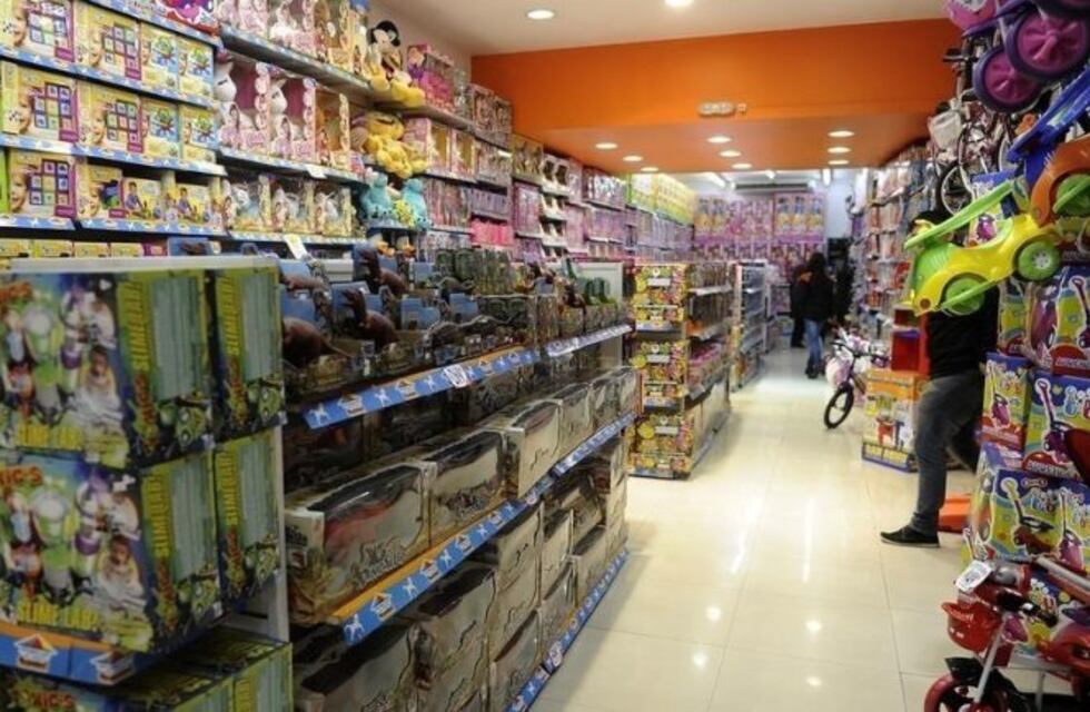 Día del Niño: lanzan una canasta con 11 regalos con "precios cuidados"