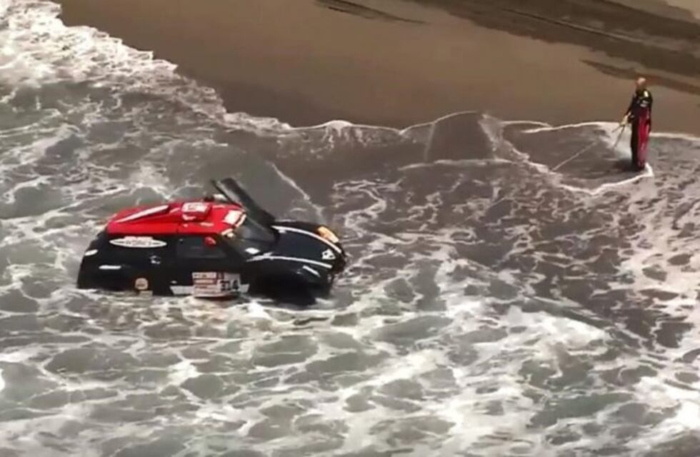 El saudí Al Rahji sigue la ruta del Dakar a pesar de estar excluido