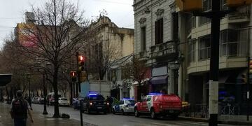 Amenaza de bomba en el Normal 2 de Rosario\u002E