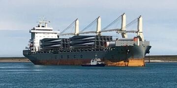 Llegan los aerogeneradores para el Parque Eólico Cañadón León