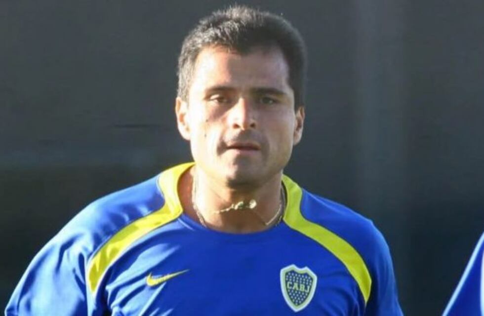 El Chelo Delgado eligió una particular vestimenta para ir a votar que generó burlas en redes