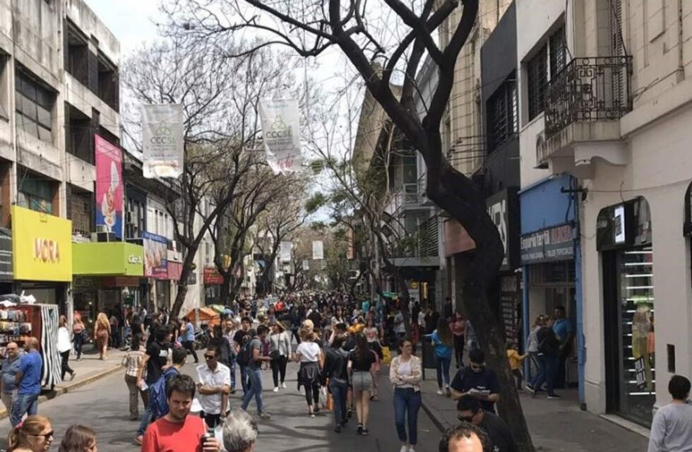 Comerciantes céntricos dicen que perdieron 30% de ventas por la peatonalización de calle San Luis
