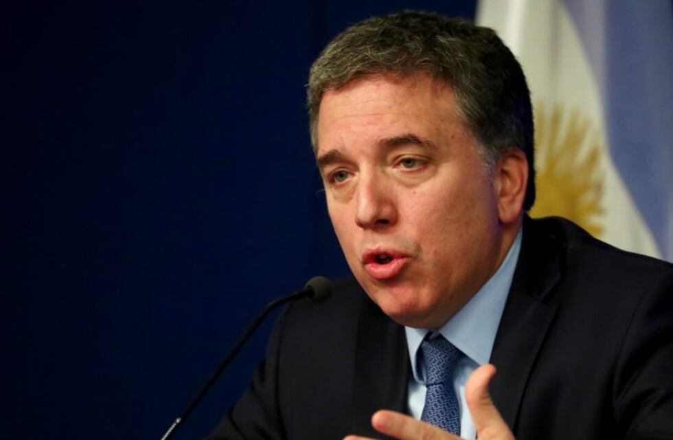 Nicolás Dujovne: "Hemos decidido llegar al equilibrio fiscal en 2019"