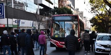Fuertes protestas de choferes de Ersa en Córdoba\u002E