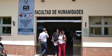 En Humanidades, los estudios dieron todos negativos