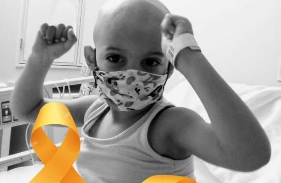 Realizan venta de pollo a beneficio de Benja
