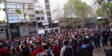 Exigen la liberación del titular\u002E