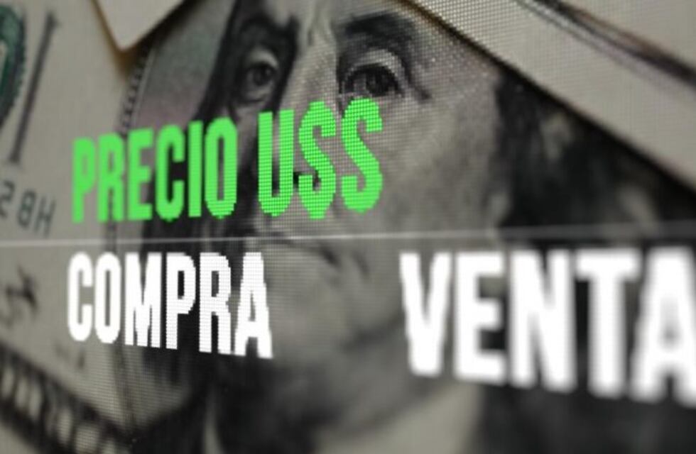 Con una baja de 30 centavos el dólar cortó una racha alcista