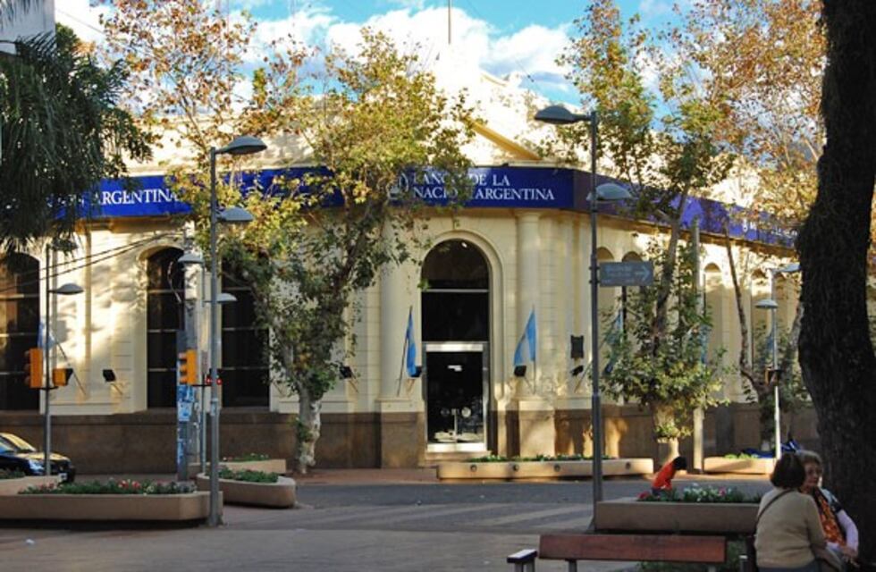 El paro del Banco Nación afecta al público de Posadas y del interior