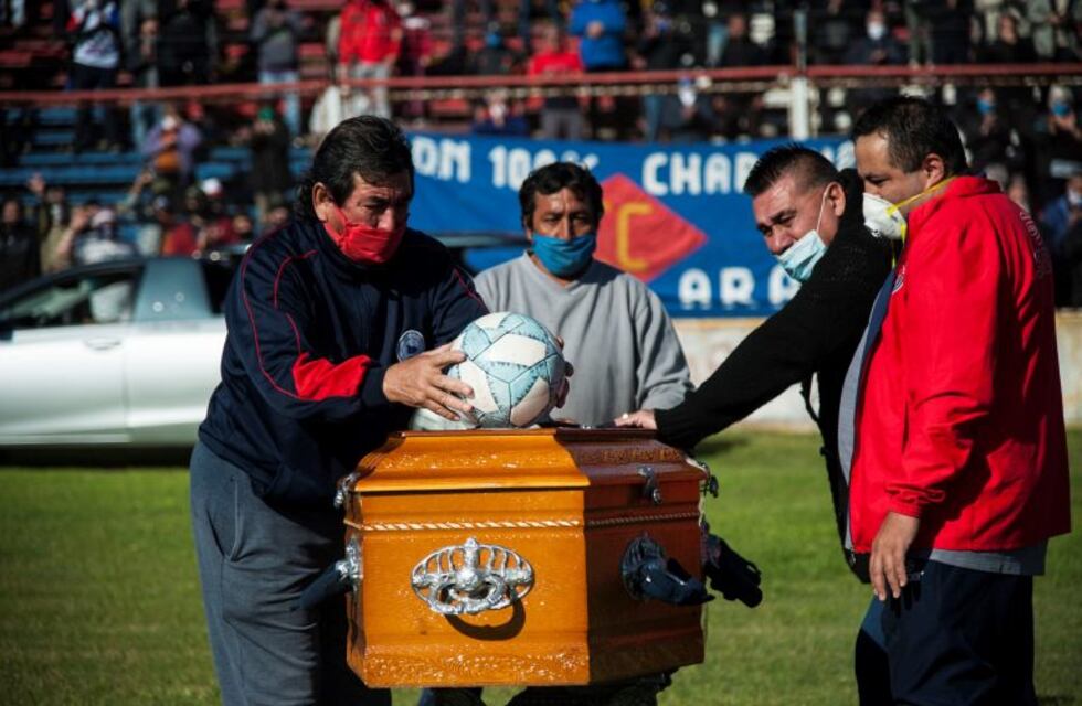 Habló el hijo del "Trinche" Carlovich sobre el multitudinario velorio: "No lo pudimos controlar"