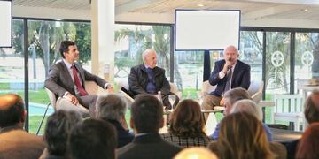 El mandatario es uno de los pocos alineados dentro de Consenso Federal\u002E (@miguellifschitz)