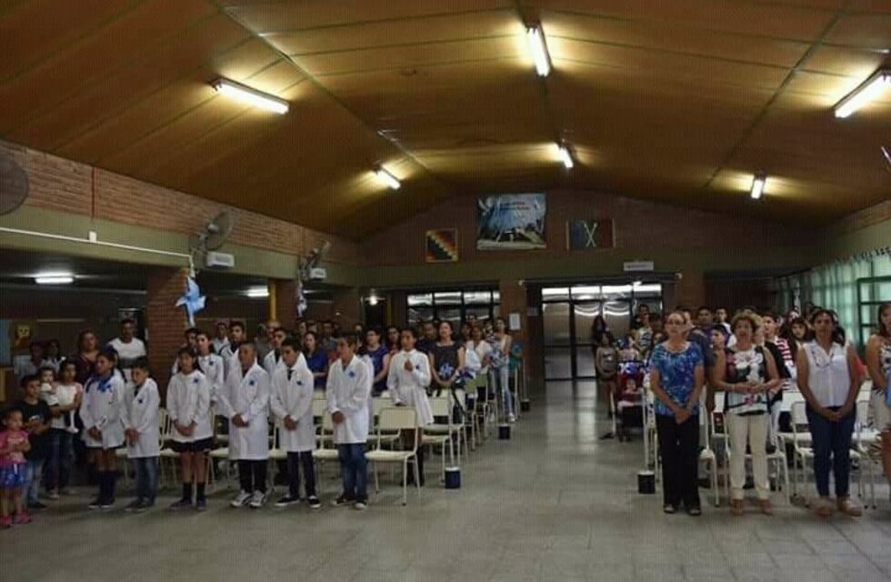 Los ex alumnos que se filmaron robando una escuela en Santo Tomé cumplirán una probation