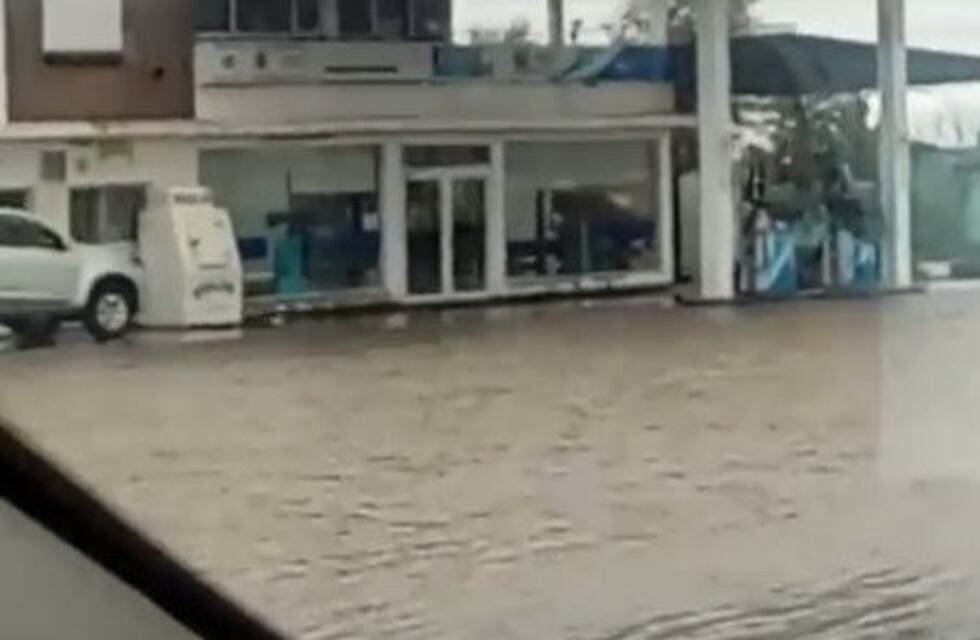 Las fuertes lluvias provocaron inundaciones en Arroyo Algodón y Morrison