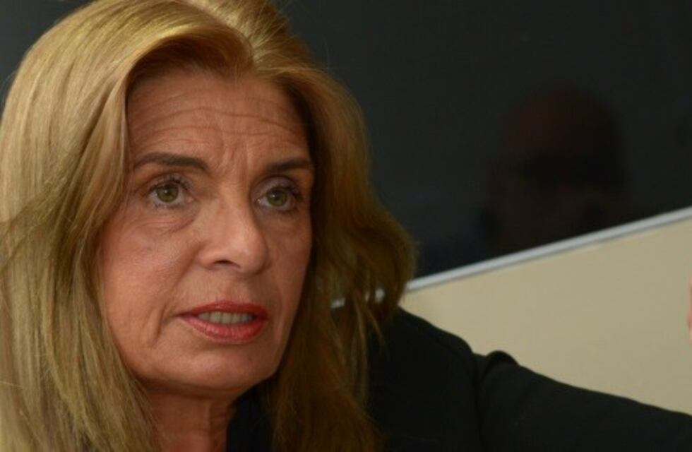 Laura Montero muy enojada por la posible eliminación de las PASO