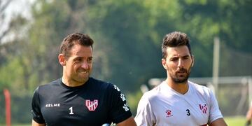 El arquero y Facundo Erpen, autor del primer gol\u002E La experiencia para un Instituto que se recuperó con un triunfazo\u002E