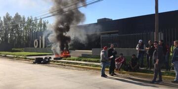 Trabajadores de Oil no perciben sus sueldos desde octubre