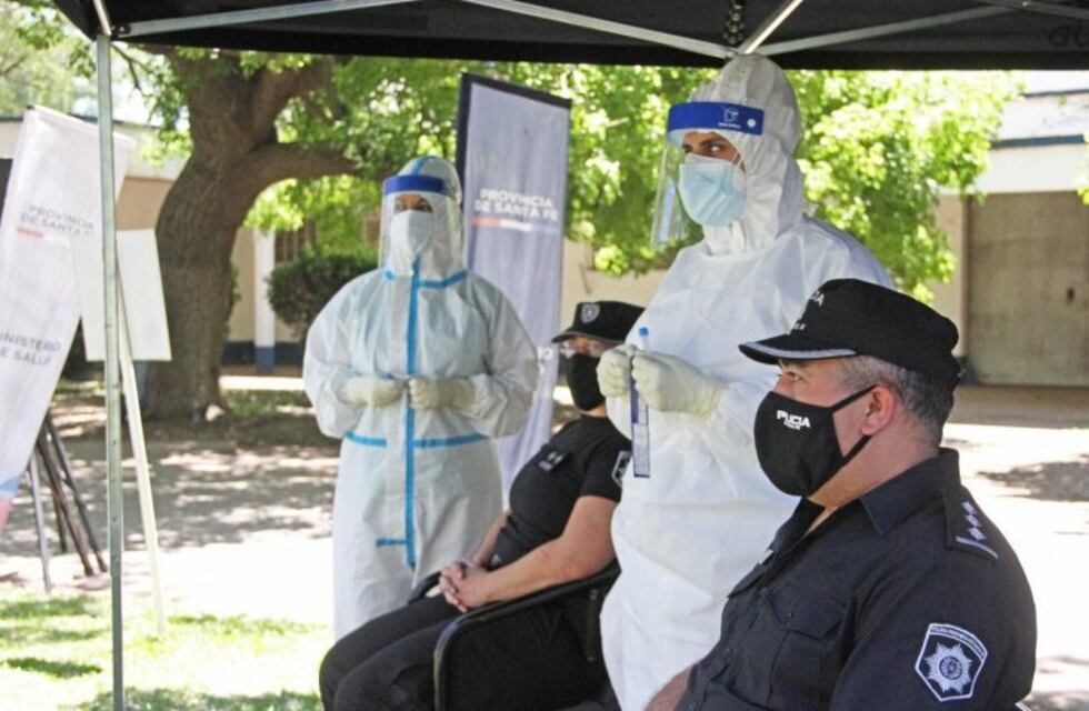 Siguen cayendo los casos de coronavirus en Santa Fe: hubo 1.512