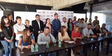 Verónica Irizar presentó a sus candidatos para el Concejo\u002E (Verónica Irizar)